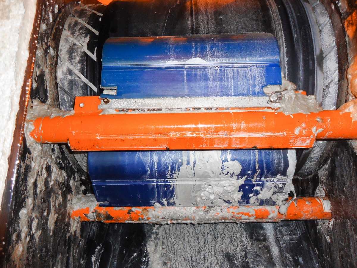 Self Cleaning Conveyor Pulley